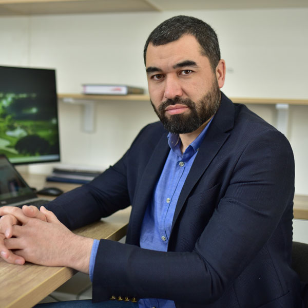 Jahongir Dadajonov